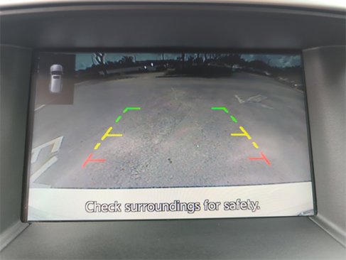 Used 2020 Nissan Pathfinder SV image 31