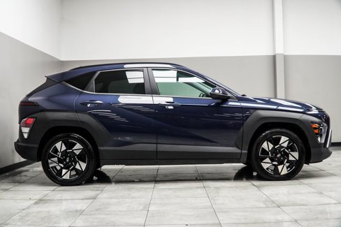 Used 2024 Hyundai Kona SEL image 6
