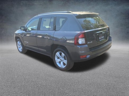 Used 2017 Jeep Compass Sport w/ Power Value Group image 4