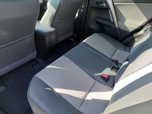 Used 2014 Toyota RAV4 Limited image 14