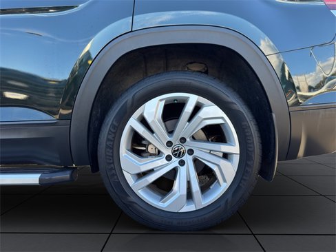 Used 2021 Volkswagen Atlas SE w/ Panoramic Sunroof Package image 25