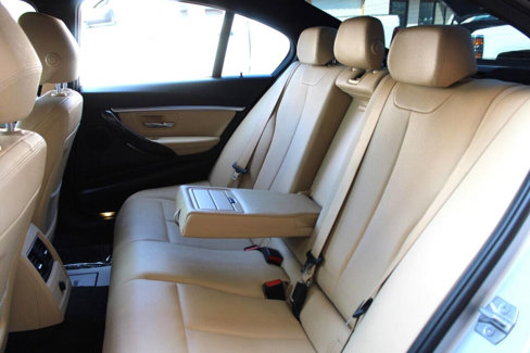 Used 2017 BMW 330i Sedan image 15
