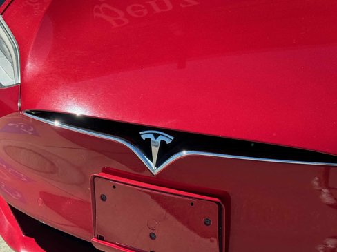 Used 2016 Tesla Model S 60D image 13