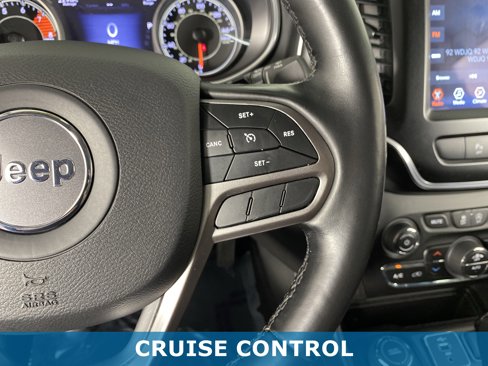 Used 2021 Jeep Cherokee Latitude Lux w/ Comfort/Convenience Group image 23
