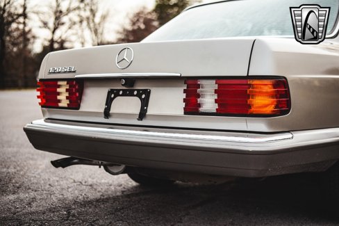Used 1987 Mercedes-Benz 420 SEL image 15