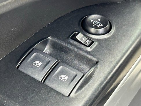 Used 2022 Chevrolet Colorado LT w/ Fleet Safety Package image 27
