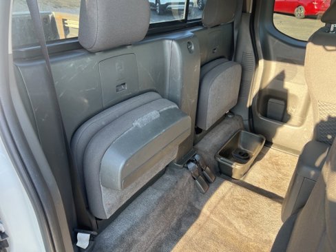 Used 2018 Nissan Frontier SV w/ Value Truck Package image 12