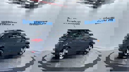 Used 2016 Kia Forte LX image 3