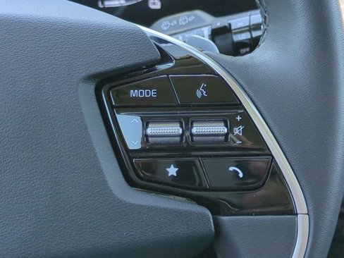 Used 2024 Kia Niro EX image 24