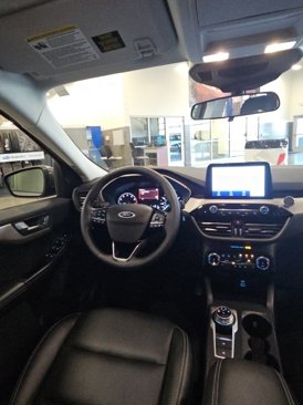 Used 2022 Ford Escape SEL image 25