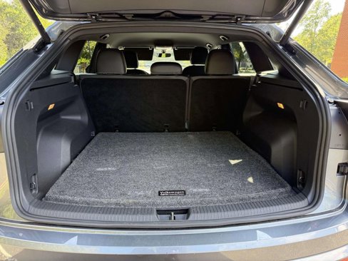 Used 2023 Volkswagen Atlas Cross Sport SE image 26