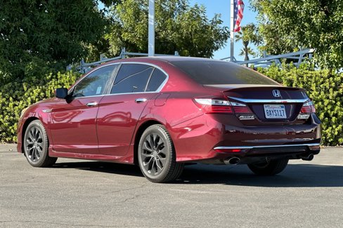 Used 2017 Honda Accord Sport Special Edition image 6