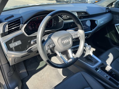 Used 2024 Audi Q3 2.0T Premium w/ Convenience Package image 13