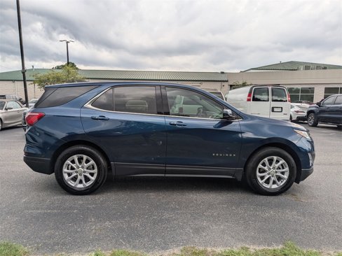 Used 2019 Chevrolet Equinox LT image 3
