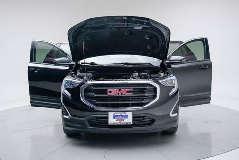 Used 2018 GMC Terrain SLE w/ Driver Convenience Package image 16