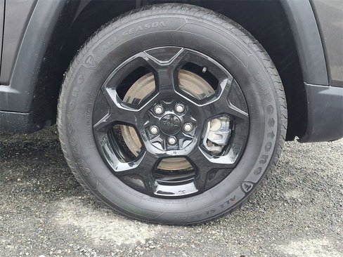 Used 2023 Jeep Compass Trailhawk image 26