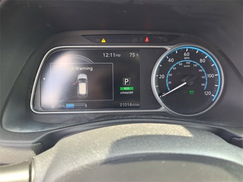 Used 2019 Nissan Leaf SL Plus image 11