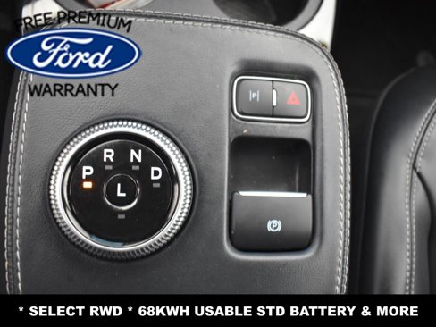 Used 2021 Ford Mustang Mach-E Select image 18