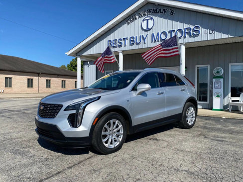 Used 2019 Cadillac XT4 Luxury w/ Cold Weather Package image 2