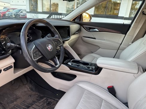 Used 2021 Buick Envision Avenir w/ Technology Package II image 5
