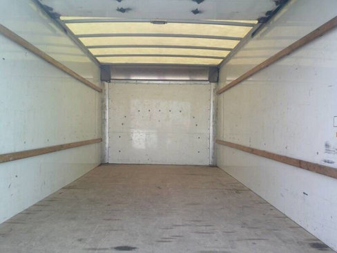 Used 2020 GMC Savana 3500 Extended w/ Driver Convenience Package image 15