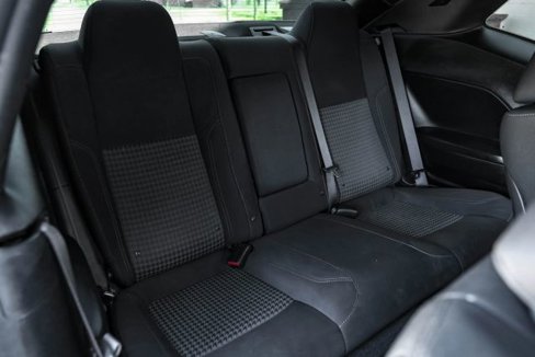 Used 2019 Dodge Challenger SXT image 36