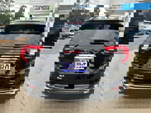 Certified 2024 GMC Terrain SLT image 7