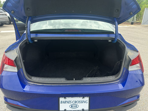 Used 2023 Hyundai Elantra SEL image 14