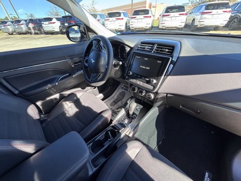 New 2024 Mitsubishi Outlander Sport SE image 23