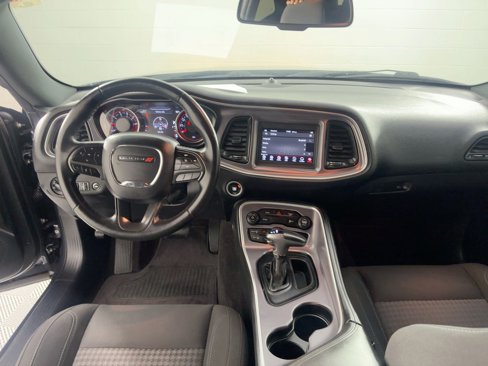 Used 2019 Dodge Challenger SXT image 25