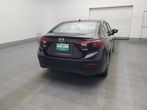 Used 2016 MAZDA MAZDA3 i Grand Touring image 7