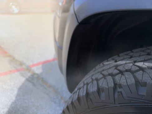 Certified 2020 Jeep Cherokee Trailhawk w/ Comfort/Convenience Group image 28
