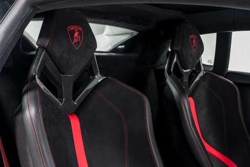 Used 2024 Lamborghini Huracan Tecnica image 35
