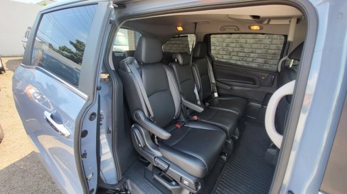 Used 2023 Honda Odyssey Touring image 21