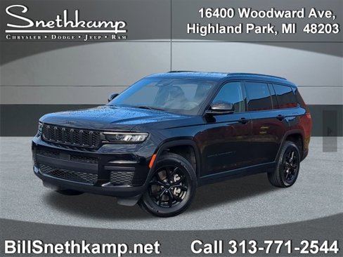 Used 2024 Jeep Grand Cherokee L Laredo image 1