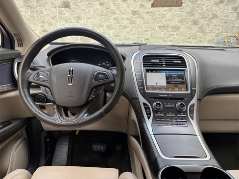 Used 2016 Lincoln MKX Reserve w/ Climate Package image 14