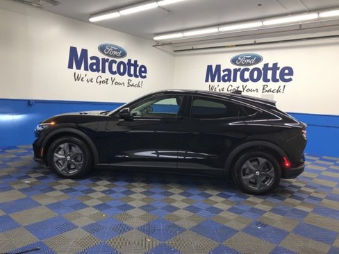 Certified 2021 Ford Mustang Mach-E Select w/ Comfort/Technology Package image 2