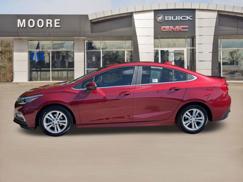 Used 2017 Chevrolet Cruze LT w/ Sun And Sound Package image 7