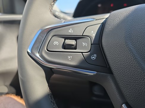 New 2025 Chevrolet Trax LT w/ Driver Confidence Package image 20