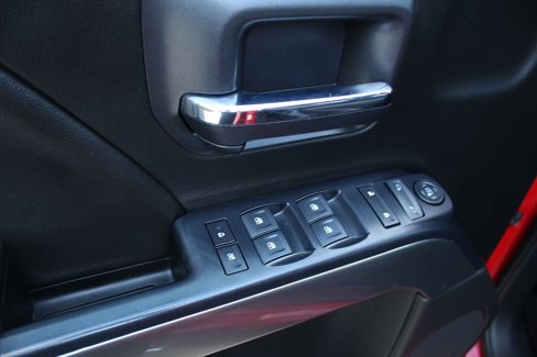 Used 2018 Chevrolet Silverado 1500 LT w/ Texas Edition image 14