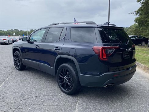 Used 2022 GMC Acadia SLE w/ Driver Convenience Package image 3
