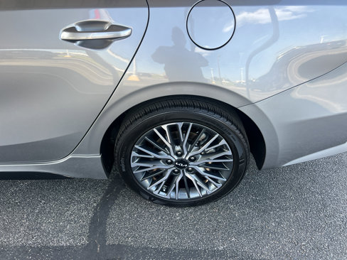 Used 2023 Kia Forte GT-Line w/ GT-Line Premium Package image 11