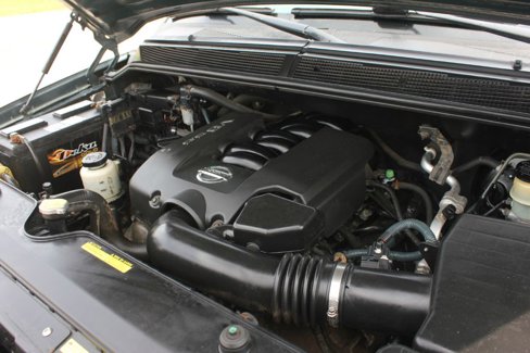 Used 2004 Nissan Armada LE w/ (SR2) Sunroof Pkg (LE) image 51