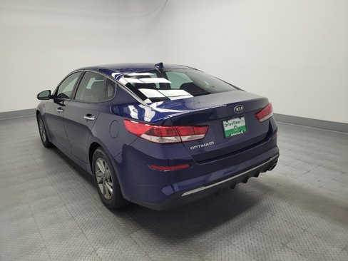 Used 2019 Kia Optima LX image 5