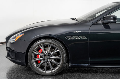Used 2022 Maserati Quattroporte GT image 22