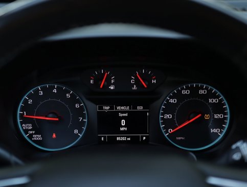 Used 2018 Chevrolet Equinox LT image 11