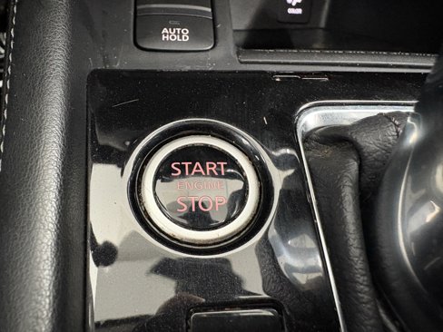 Used 2021 Nissan Kicks SR w/ Interior Electronics Package image 17
