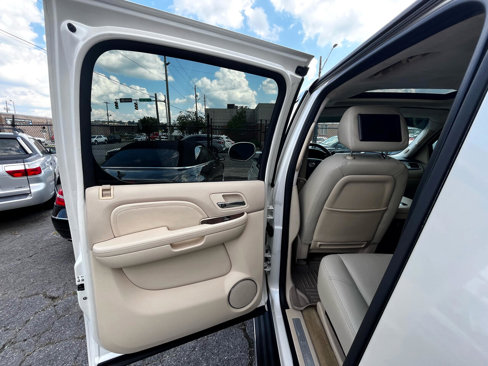 Used 2007 Cadillac Escalade EXT w/ Information Package image 25