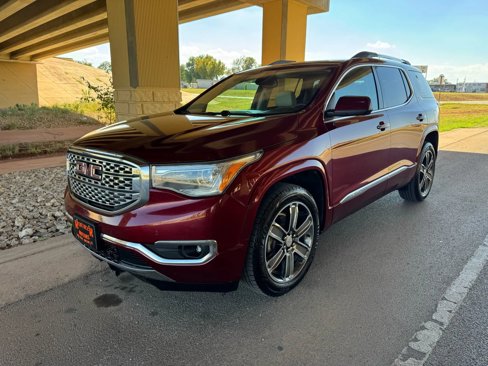 Used 2017 GMC Acadia Denali w/ Technology Package image 7
