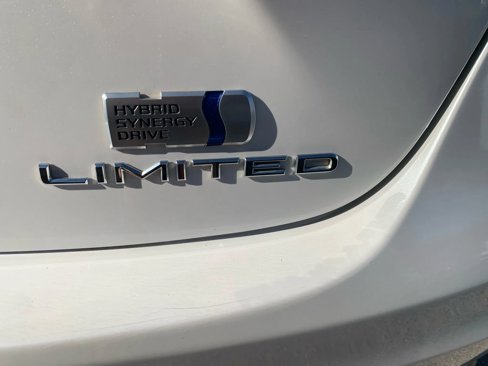 Used 2014 Toyota Avalon Limited image 10